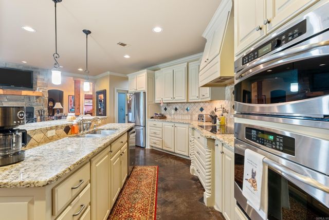 48 Bridge Field Drive, Sherwood, AR 72120