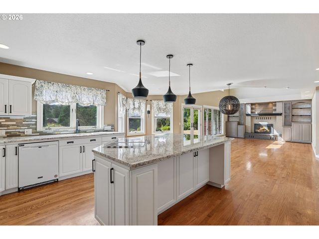 146 SNOWGOOSE Dr, Woodland, WA 98674