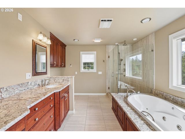 146 SNOWGOOSE Dr, Woodland, WA 98674