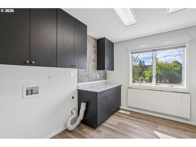 146 SNOWGOOSE Dr, Woodland, WA 98674