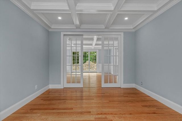 20 Shuttleworth, Dedham, MA 02026