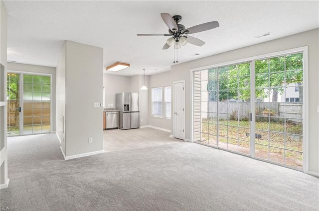 936 Ivystone WAY, Newport News, VA 23602