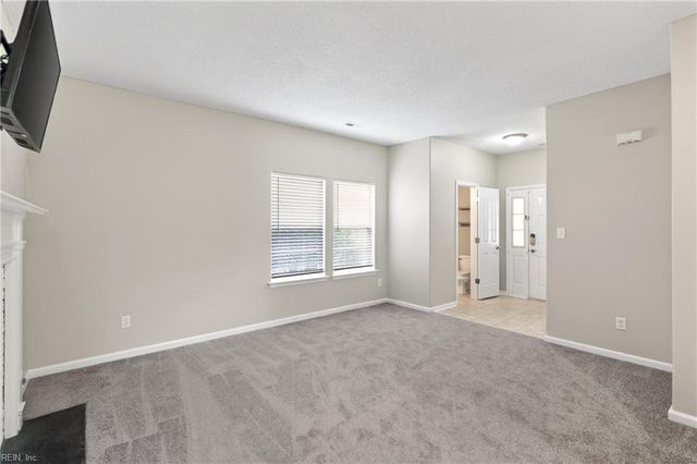 936 Ivystone WAY, Newport News, VA 23602