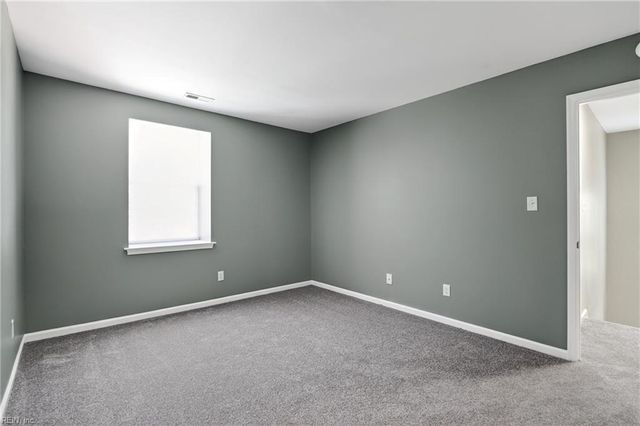 936 Ivystone WAY, Newport News, VA 23602