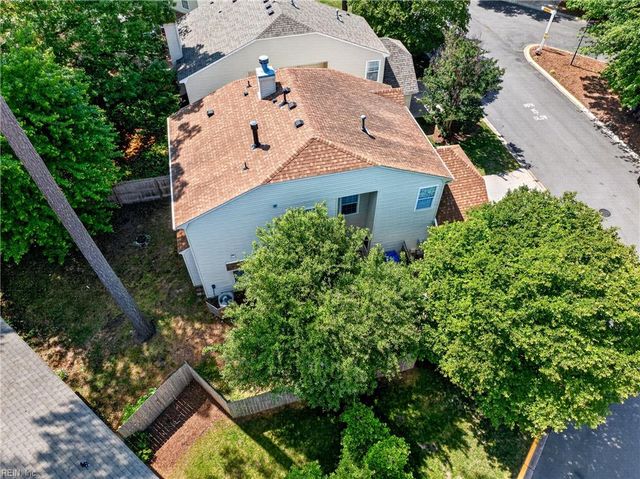 936 Ivystone WAY, Newport News, VA 23602