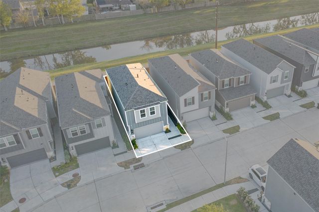 14719 Silent Gulf Avenue, Houston, TX 77082