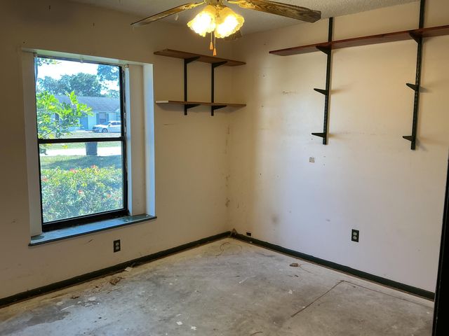 316 NW Hogan Street, Port St. Lucie, Port St Lucie, FL 34983