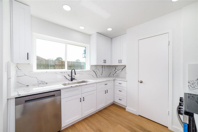 13055 High Star Drive, Houston, TX 77072