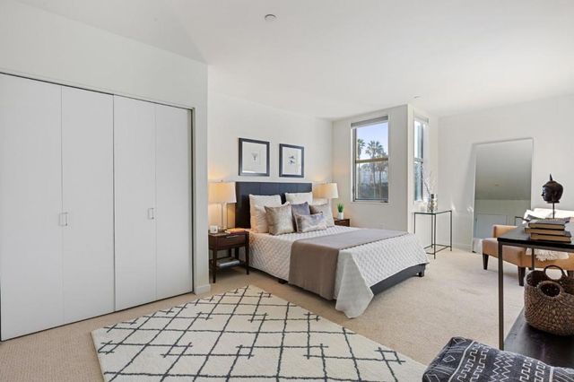 451 Donahue Street 407, San Francisco, CA 94124