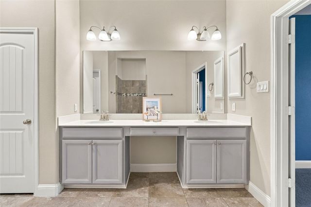 11811 Tranquility Summit Drive, Cypress, TX 77433