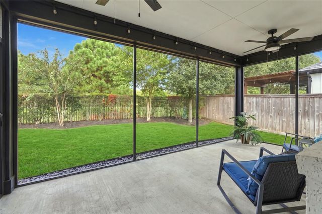 11811 Tranquility Summit Drive, Cypress, TX 77433