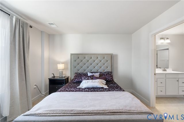 7227 Lyon Taylor Ln, New Kent, VA 23124