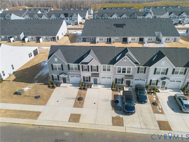 7227 Lyon Taylor Ln, New Kent, VA 23124