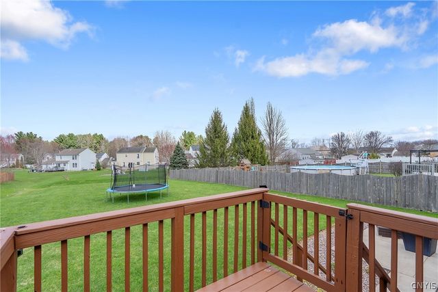 5015 Dongara Lane, Clay, NY 13041