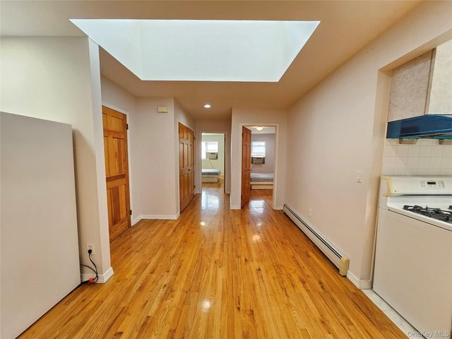 192-17 47th Avenue, Flushing, NY 11358