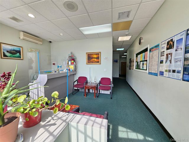 192-17 47th Avenue, Flushing, NY 11358