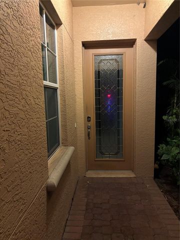 3971 SQUARE EAST LANE 8, Sarasota, FL 34238