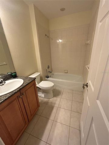 3971 SQUARE EAST LANE 8, Sarasota, FL 34238