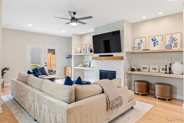 3005 Missouri Avenue, St Louis, MO 63118
