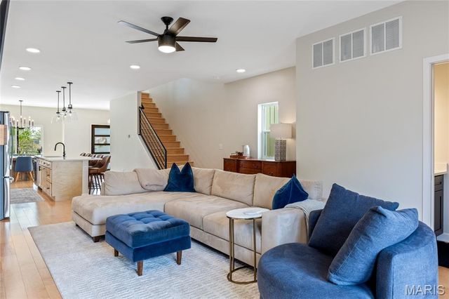 3005 Missouri Avenue, St Louis, MO 63118