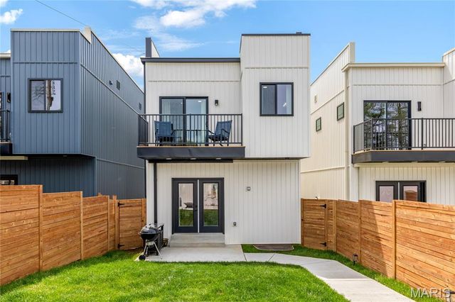 3005 Missouri Avenue, St Louis, MO 63118