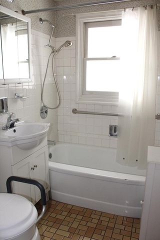 2853 S 50th STREET, Milwaukee, WI 53219