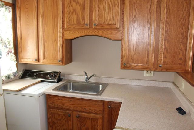 2853 S 50th STREET, Milwaukee, WI 53219