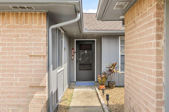 3427 Esterbrook Drive, Houston, TX 77082