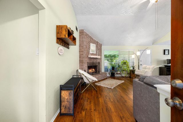 3427 Esterbrook Drive, Houston, TX 77082