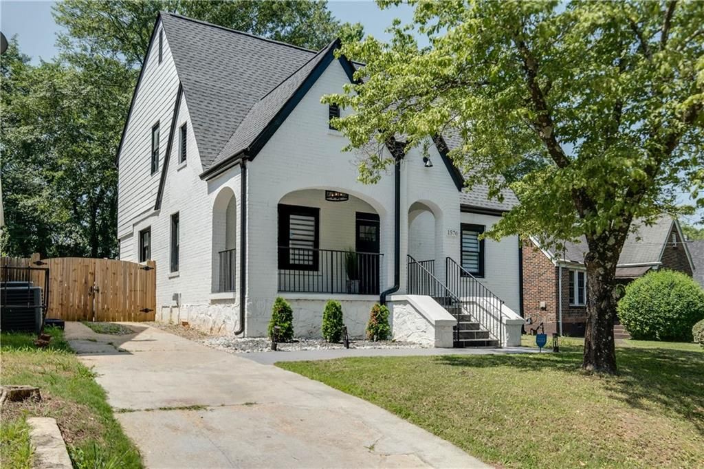 1576 Beecher Street, Atlanta, GA 30310