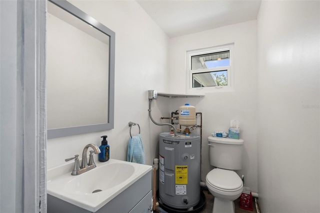 721 POMPANO TERRACE, Punta Gorda, FL 33950