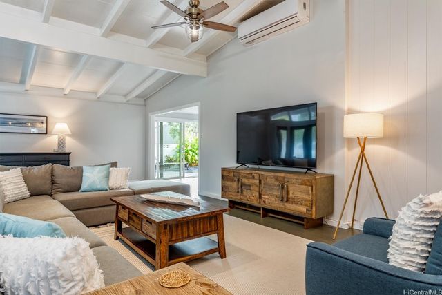 248 Pauahilani Place, Kailua, HI 96734
