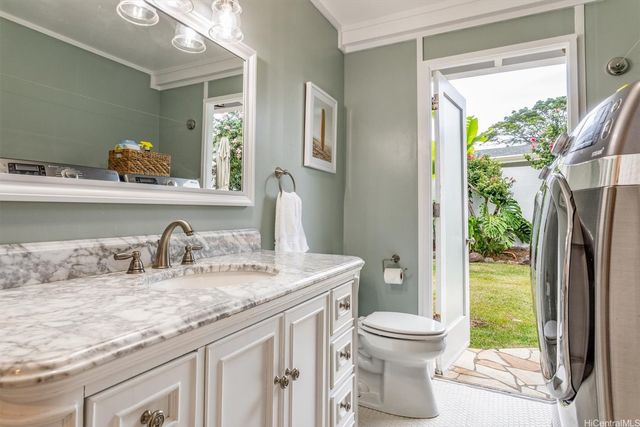 248 Pauahilani Place, Kailua, HI 96734