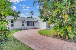 10780 NW 29th Ct, Sunrise, FL 33322
