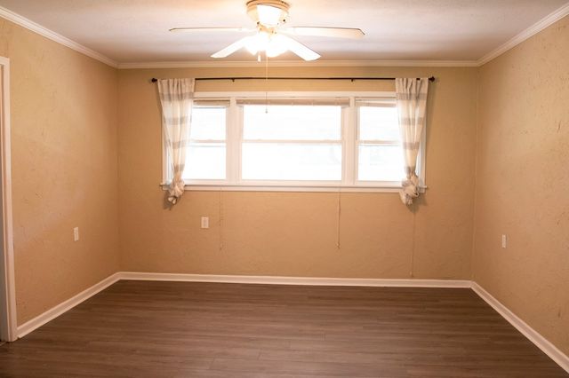 918 S Varella Street, Mexia, TX 76667