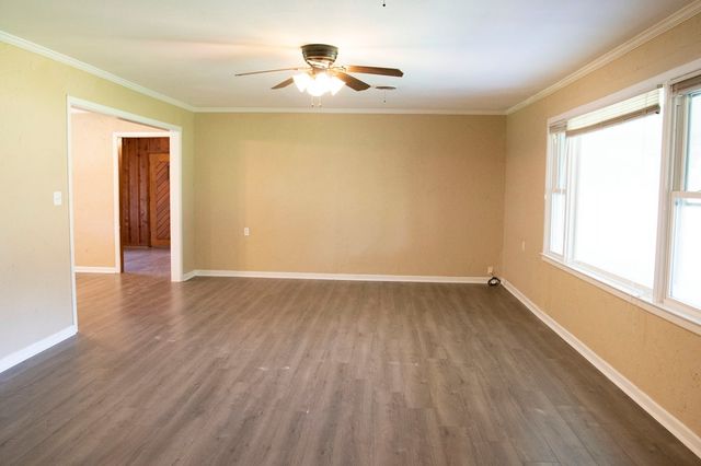 918 S Varella Street, Mexia, TX 76667