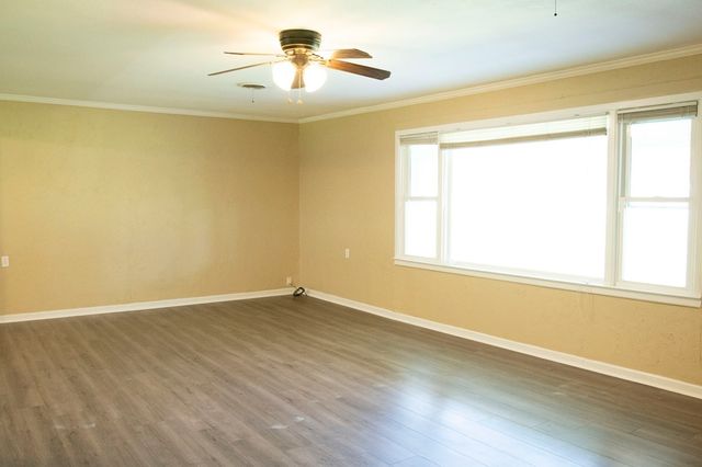 918 S Varella Street, Mexia, TX 76667