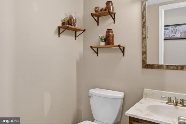 1914 WAMSUTTA LN, Hanover, MD 21076