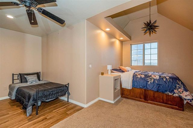 7623 Wyatt Lake Dr, Lawton, OK 73505