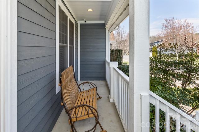 37 Creekside View Drive, Asheville, NC 28804