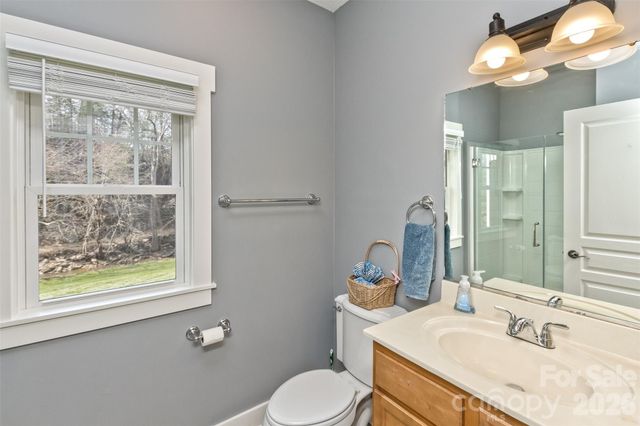 37 Creekside View Drive, Asheville, NC 28804