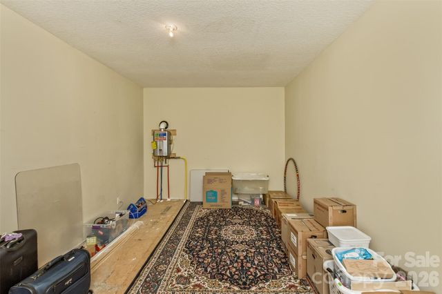 37 Creekside View Drive, Asheville, NC 28804