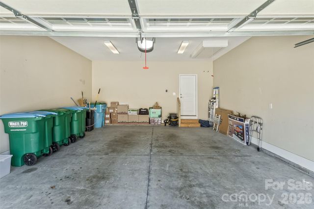 37 Creekside View Drive, Asheville, NC 28804