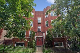 2747 N Spaulding Avenue 2, Chicago, IL 60647