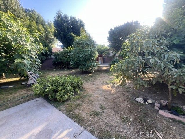 9523 Mallison, South Gate, CA 90280