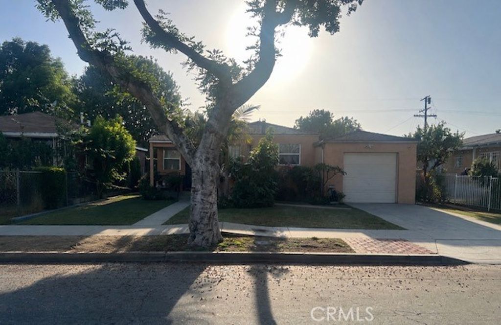 9523 Mallison, South Gate, CA 90280