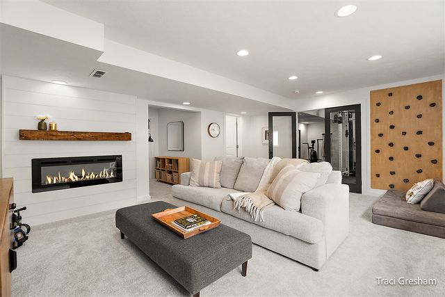 12639 Riverton Road, Grand Haven, MI 49417