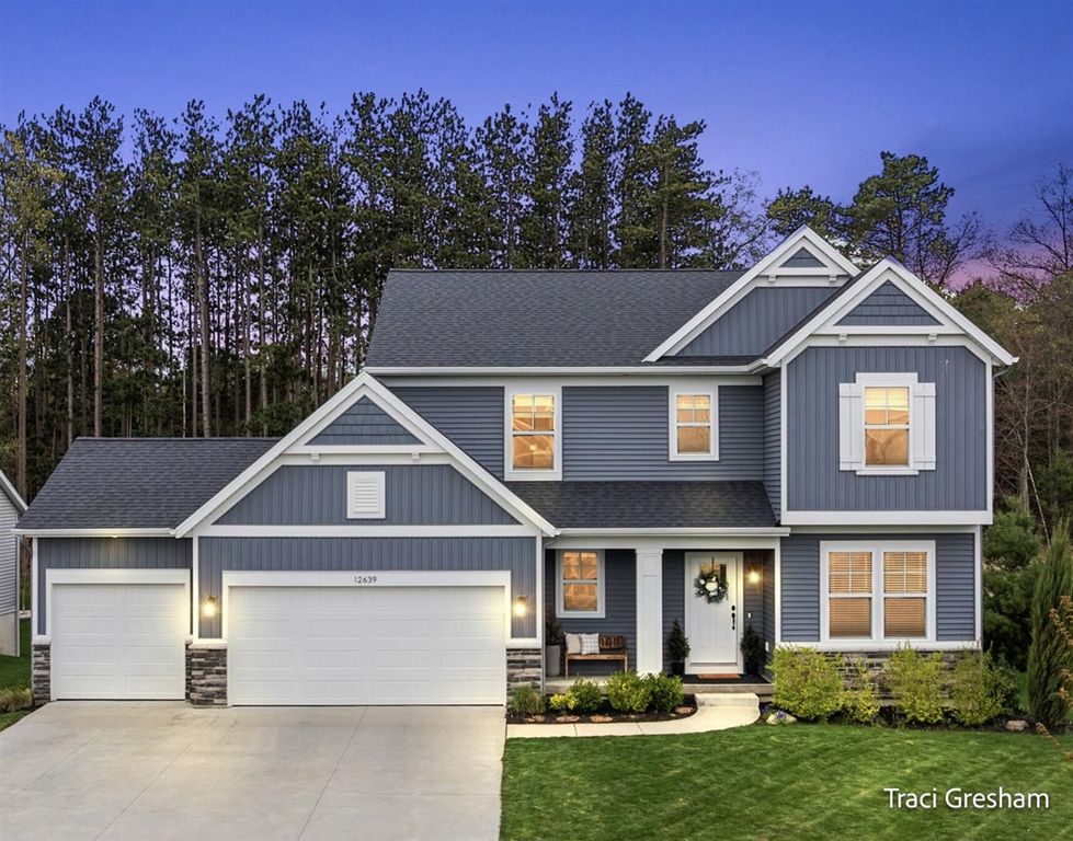 12639 Riverton Road, Grand Haven, MI 49417