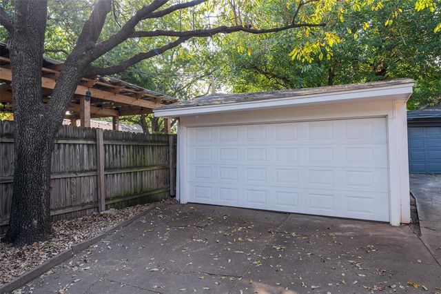 216 NW 22nd Street, Oklahoma City, OK 73103