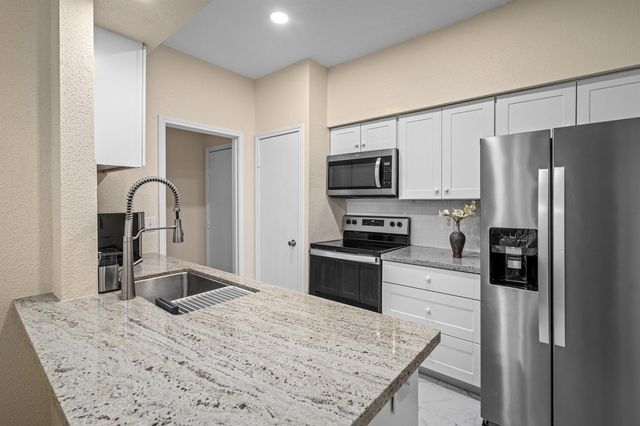 2475 Underwood Street 174, Houston, TX 77030